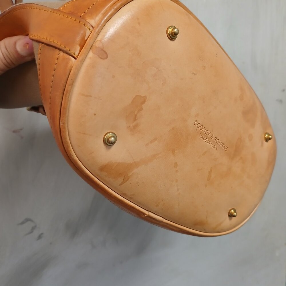 Dooney&Bourke Classic Tote - Picture 7 of 11